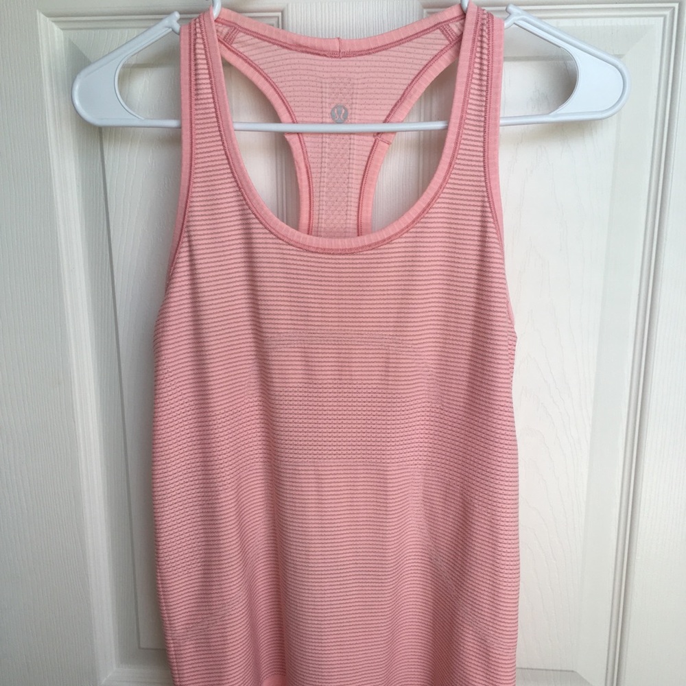 Lululemon tank top